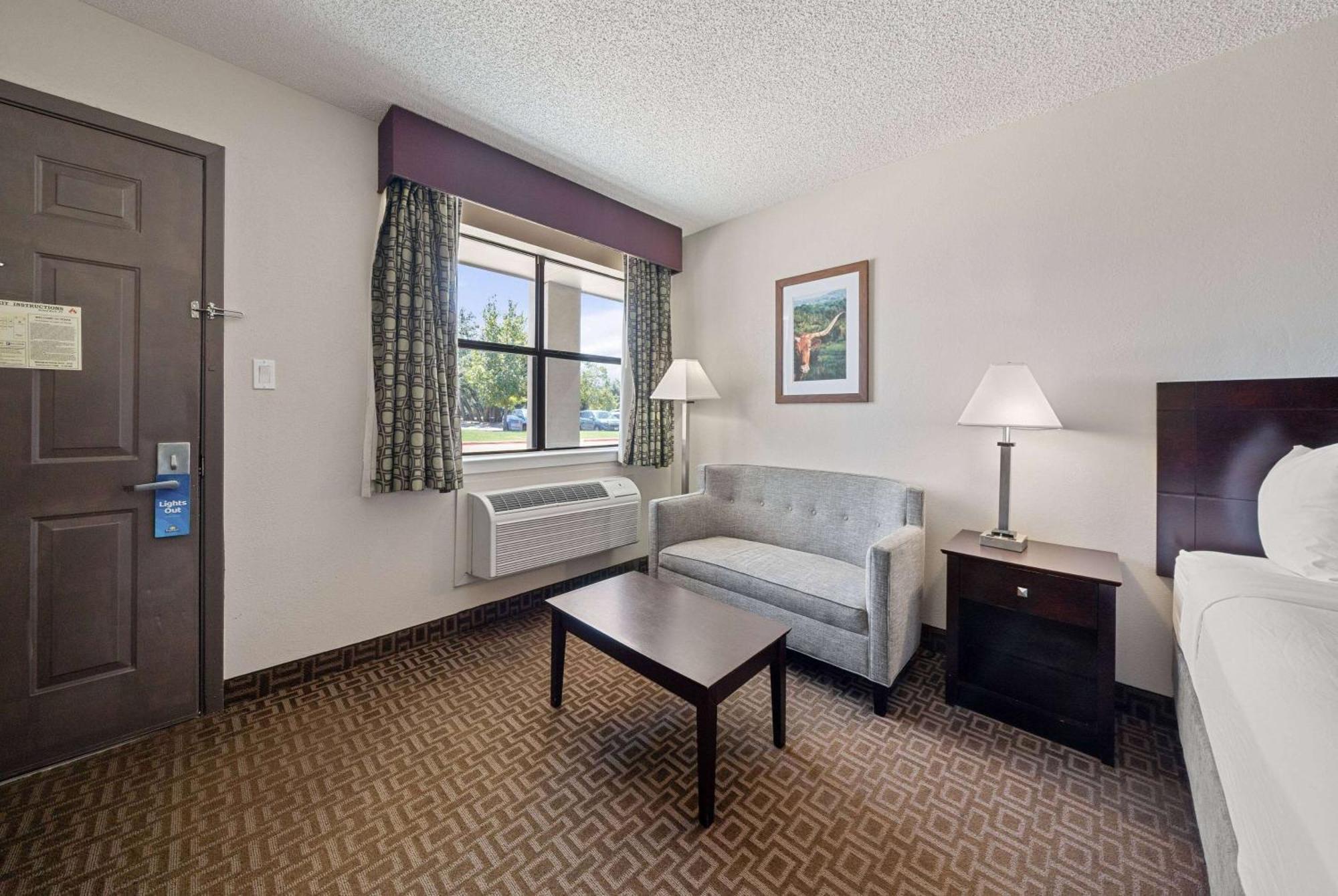 Days Inn By Wyndham Round Rock Eksteriør billede